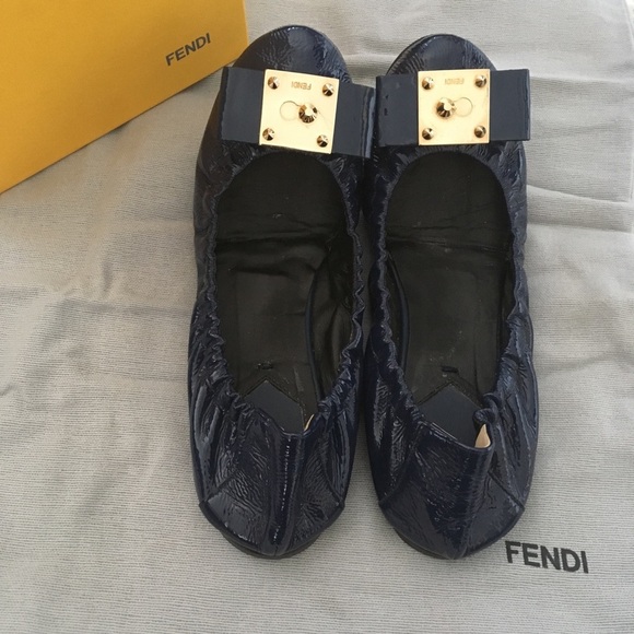 FENDI Patent Flats in Indigo Blue - Size 6.5 - Picture 2 of 6